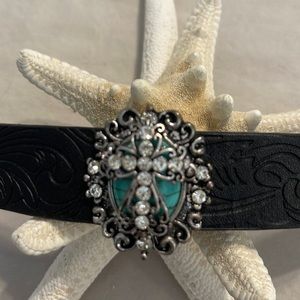 Leather bracelet